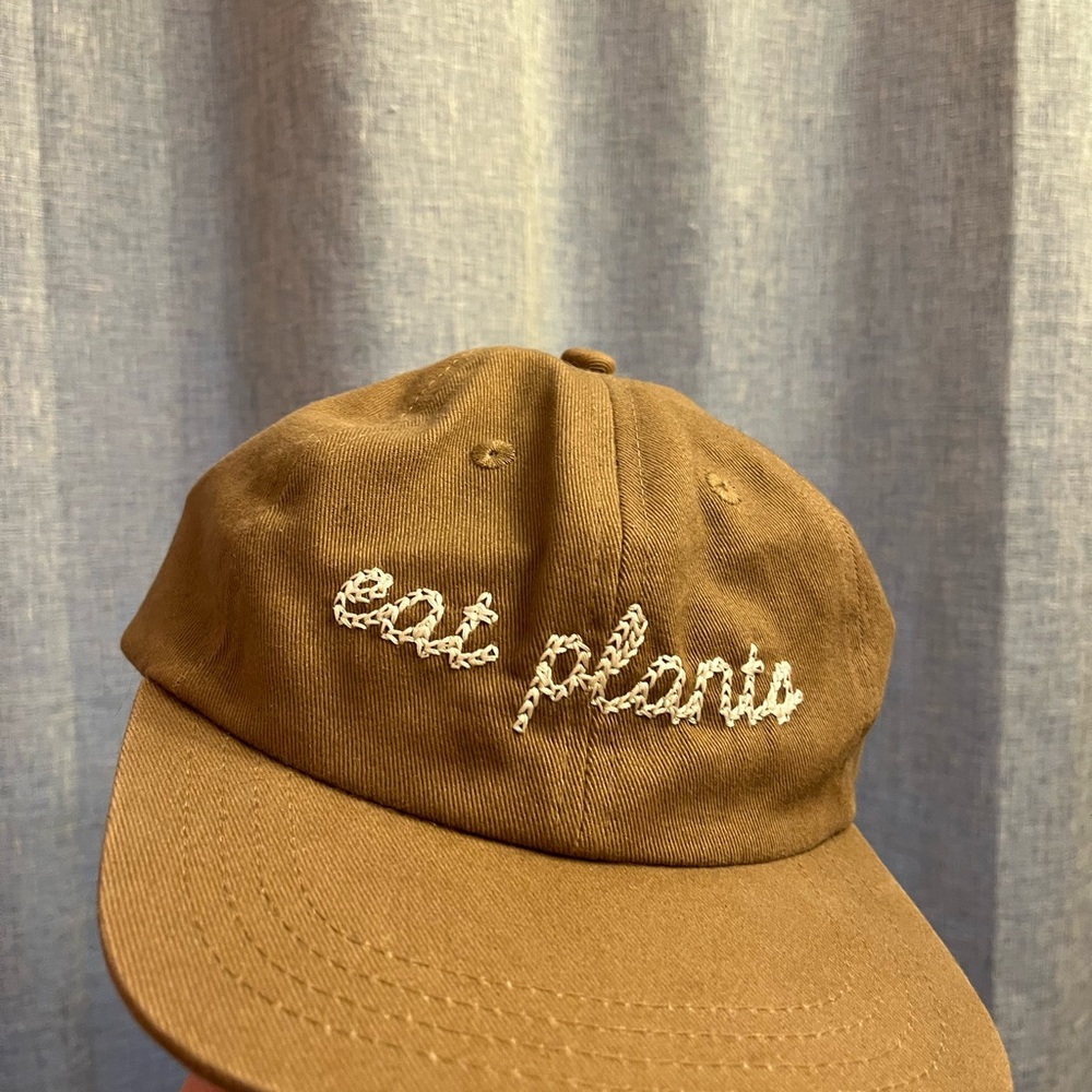 Brown 'Eat Plants' Cap